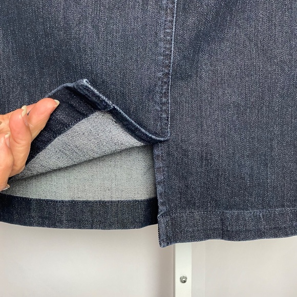 Jones New York Jeans Womenʻs Blue Denim Sutton Skirt Size 14 - Picture 7 of 8